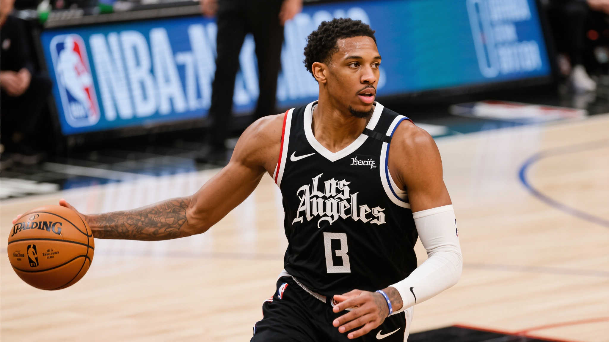 张路评亚马尔难及梅西,连马拉多纳都无法匹敌的过人技巧 通过细剖最新赛季明星数据显然说明单项环节例如助攻视